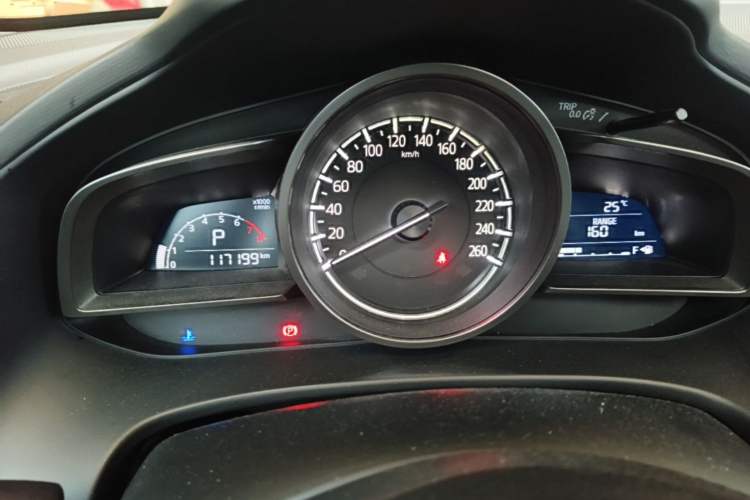 Used Mazda CX-4 2018 2.0L Automatic Two-Wheel Drive Blue Sky Dynamic Version China VI Standard Instrument Cluster