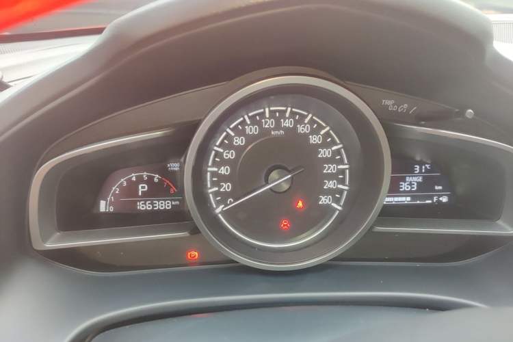 Used Mazda CX-4 2018 2.0L Automatic Two-Wheel Drive Blue Sky Dynamic Version China V Standard Instrument Cluster
