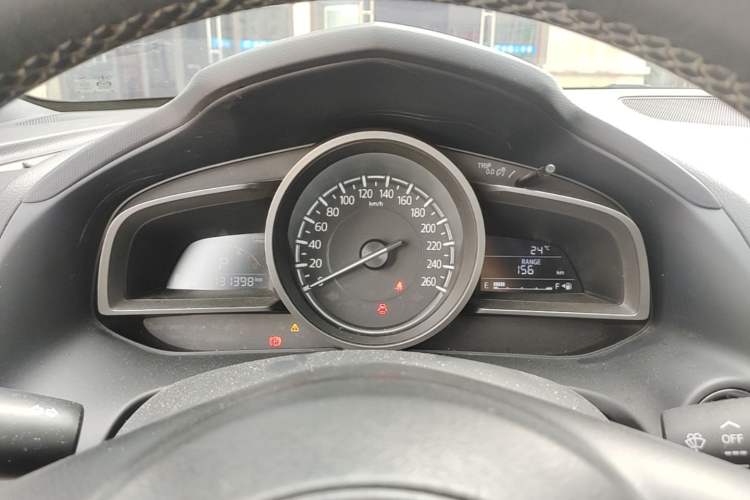 Used Mazda CX-4 2018 2.0L Automatic Two-Wheel Drive Blue Sky Exploration Version China V Standard Instrument Cluster