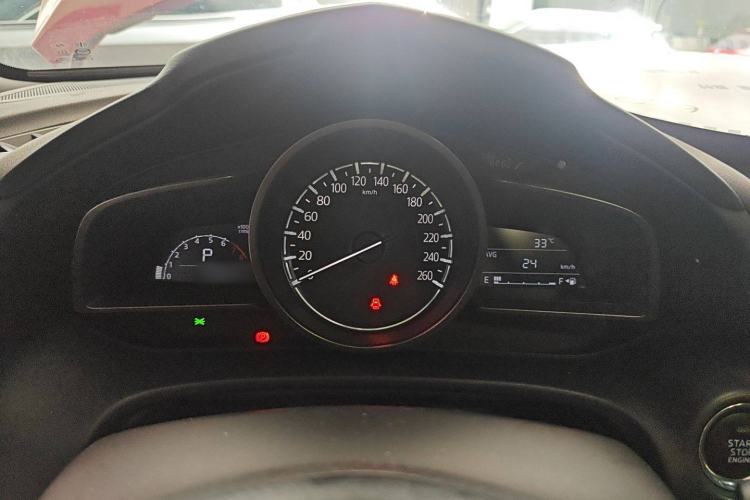 Used Mazda CX-4 2018 2.0L Automatic Two-Wheel Drive Blue Sky Dynamic Version China VI Standard Instrument Cluster