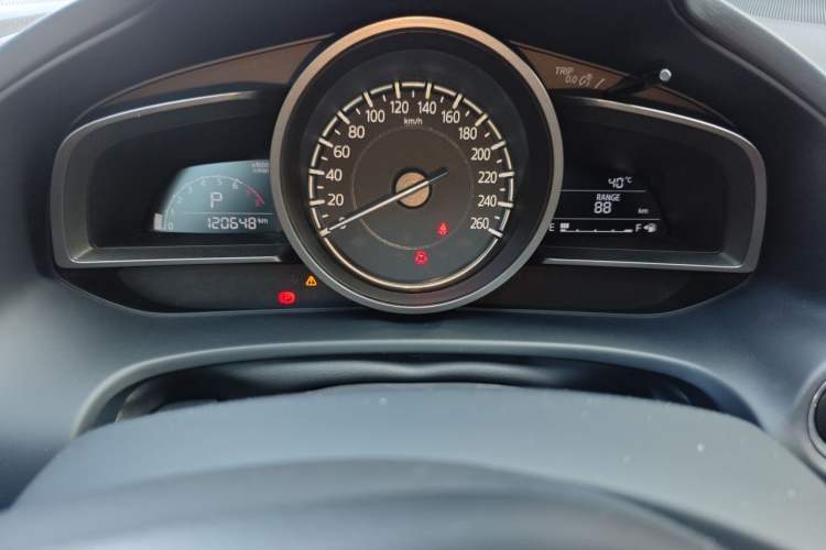 Used Mazda CX-4 2018 2.0L Automatic Two-Wheel Drive Blue Sky Luxury Edition Instrument Cluster
