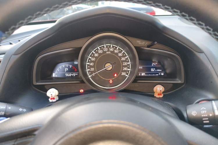 Used Mazda CX-4 2018 2.0L Automatic Two-Wheel Drive Blue Sky Dynamic Version China V Standard Instrument Cluster