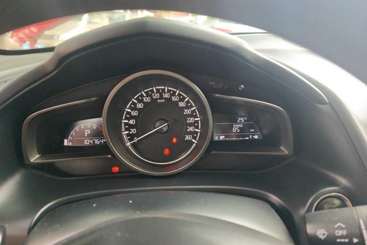 Used Mazda CX-4 2018 2.0L Automatic Two-Wheel Drive Blue Sky Dynamic Version China VI Standard Instrument Cluster