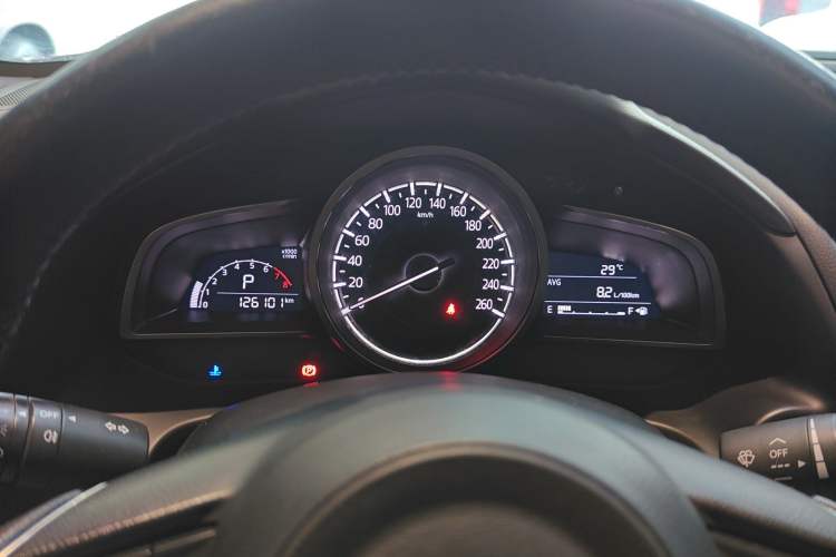 Used Mazda CX-4 2018 2.0L Automatic Two-Wheel Drive Blue Sky Dynamic Version China V Standard Instrument Cluster
