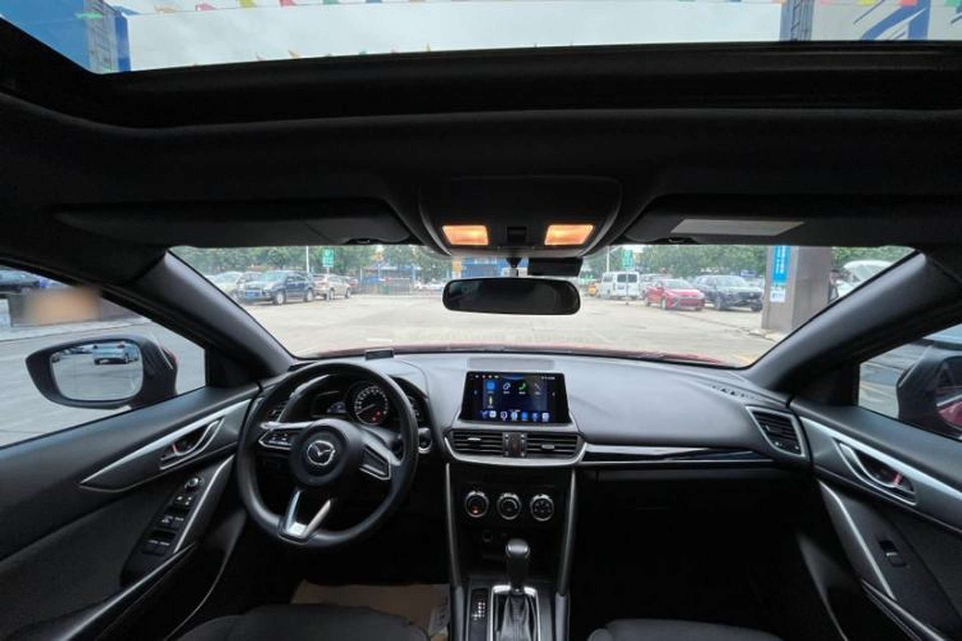 Used Mazda CX-4 2018 2.0L Automatic Two-Wheel Drive Blue Sky Dynamic Version China VI Standard Interior 1