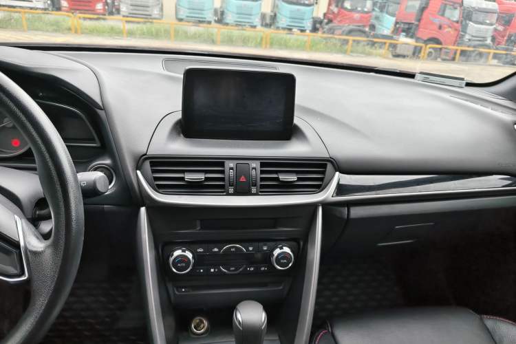 Used Mazda CX-4 2018 2.0L Automatic Two-Wheel Drive Blue Sky Exploration Version China V Standard Interior 10