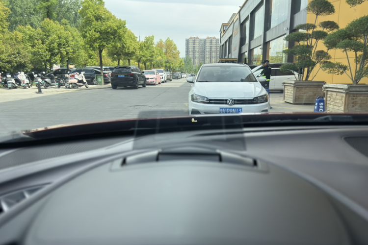 Used Mazda CX-4 2018 2.0L Automatic Two-Wheel Drive Blue Sky Leading Edition China V Standard Interior 3