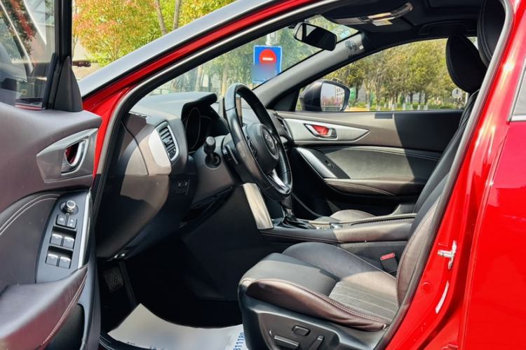 Used Mazda CX-4 2018 2.5L Automatic 4x4 Skyactiv GT Sport Edition China V Standard Interior 4