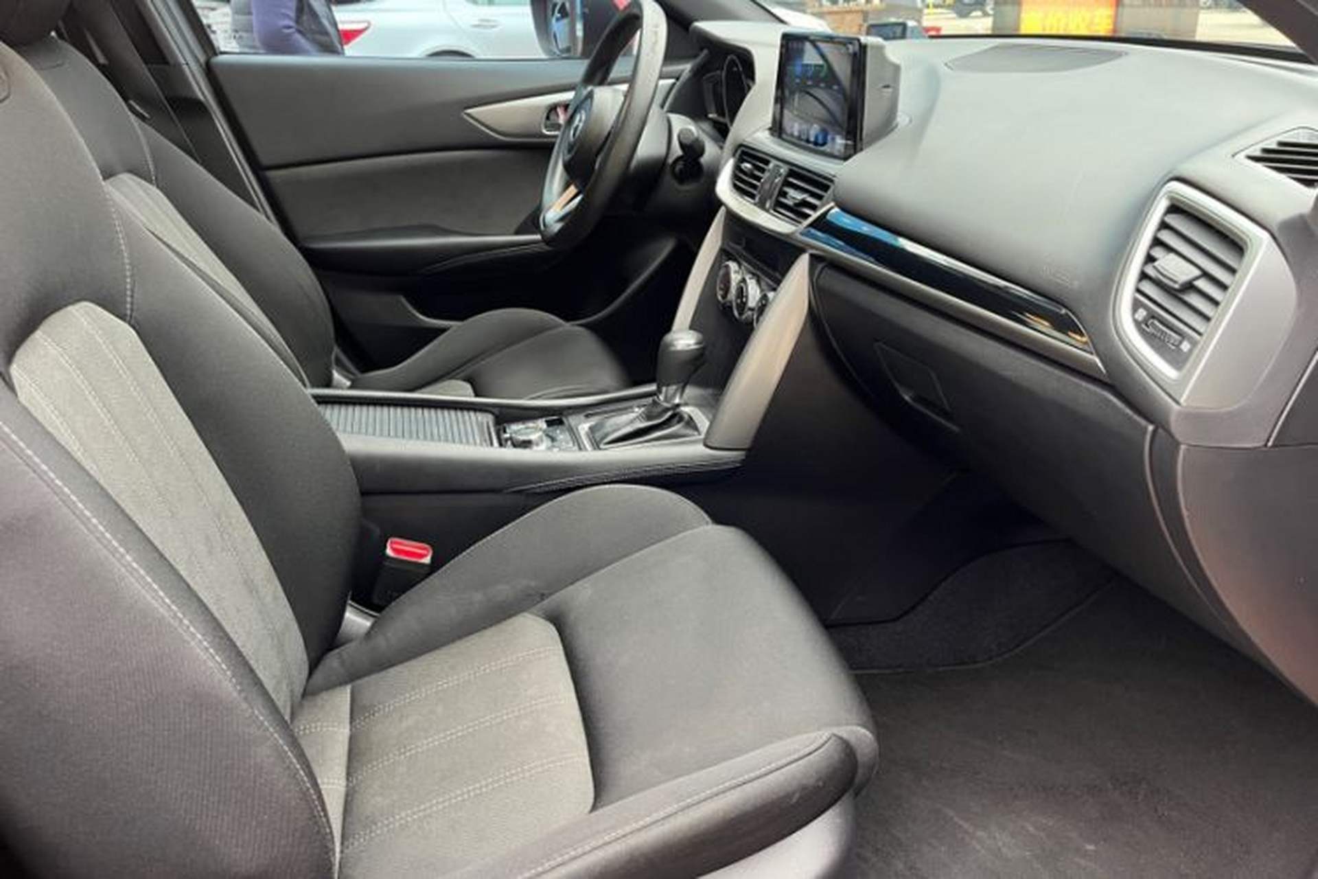 Used Mazda CX-4 2018 2.0L Automatic Two-Wheel Drive Blue Sky Dynamic Version China VI Standard Interior 5
