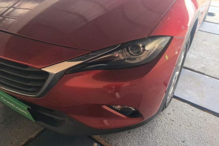 Used Mazda CX-4 2018 2.0L Automatic Two-Wheel Drive Blue Sky Dynamic Version China V Standard Left Front Headlight