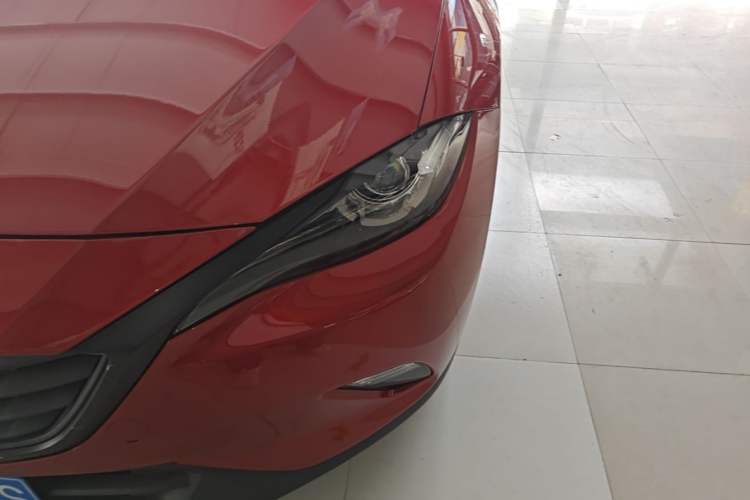 Used Mazda CX-4 2018 2.0L Automatic Two-Wheel Drive Blue Sky Dynamic Version China V Standard Left Front Headlight