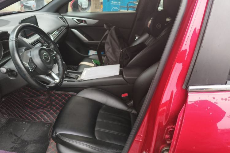 Used Mazda CX-4 2018 2.0L Automatic Two-Wheel Drive Blue Sky Dynamic Version China V Standard Left Front Seat