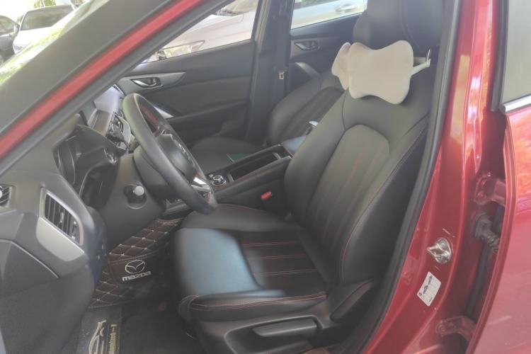 Used Mazda CX-4 2018 2.0L Automatic Two-Wheel Drive Blue Sky Dynamic Version China V Standard Left Front Seat
