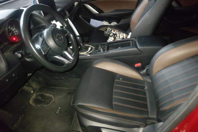 Used Mazda CX-4 2018 2.0L Automatic Two-Wheel Drive Blue Sky Dynamic Version China V Standard Left Front Seat