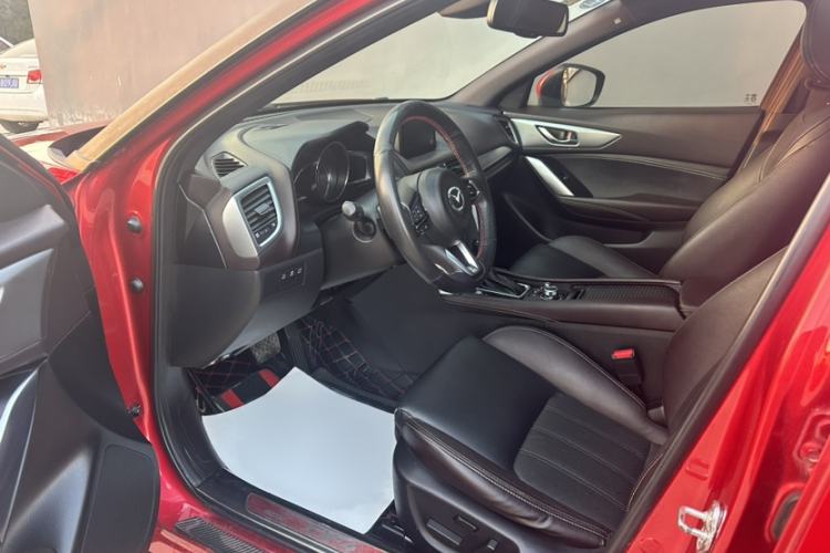 Used Mazda CX-4 2018 2.0L Automatic Two-Wheel Drive Blue Sky Leading Edition China V Standard Left Front Seat