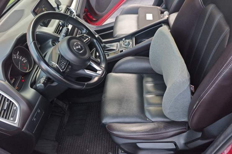 Used Mazda CX-4 2018 2.0L Automatic Two-Wheel Drive Blue Sky Luxury Edition Left Front Seat