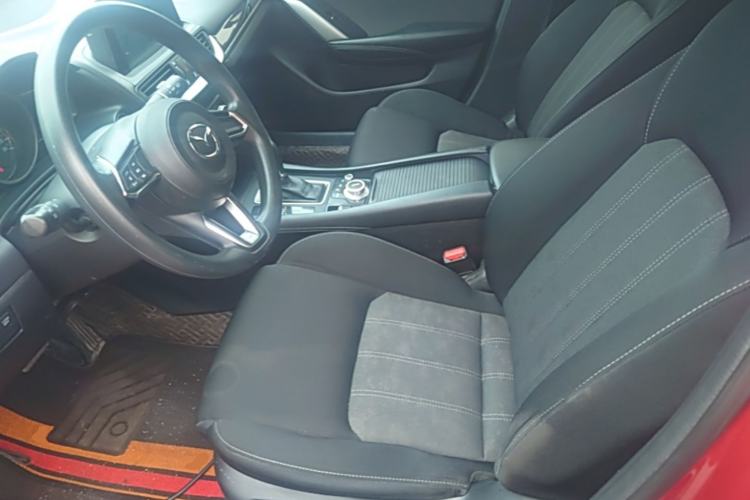 Used Mazda CX-4 2018 2.0L Automatic Two-Wheel Drive Blue Sky Dynamic Version China VI Standard Left Front Seat