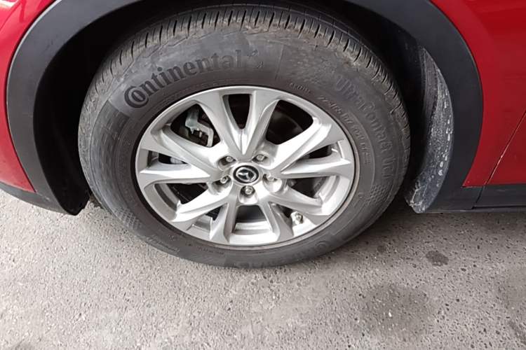 Used Mazda CX-4 2018 2.0L Automatic Two-Wheel Drive Blue Sky Premium Upgrade Version China VI Standard Left Front Wheel Hub
