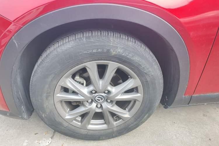 Used Mazda CX-4 2018 2.0L Automatic Two-Wheel Drive Blue Sky Premium Upgrade Version China VI Standard Left Front Wheel Hub