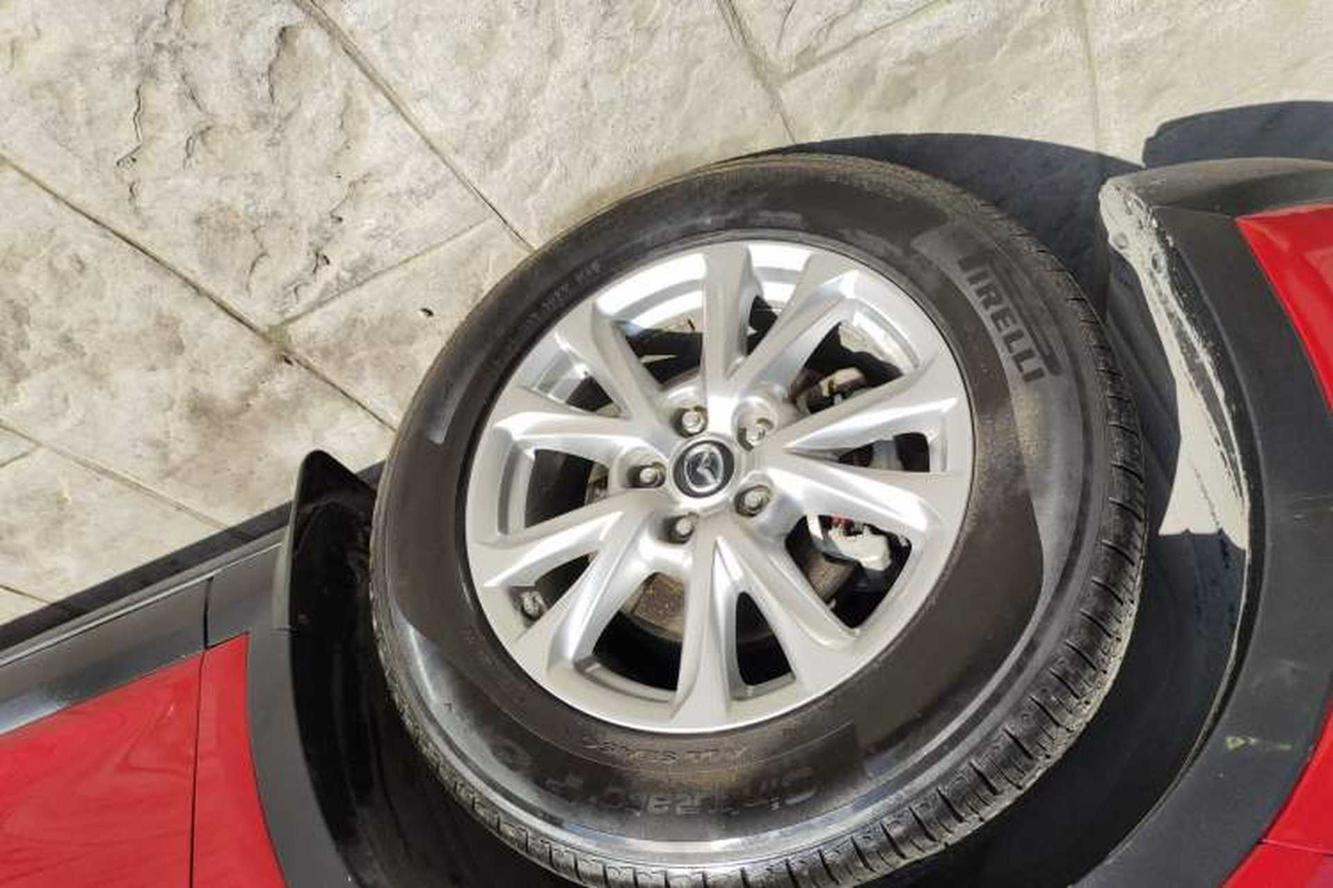 Used Mazda CX-4 2018 2.0L Automatic Two-Wheel Drive Blue Sky Exploration Version China V Standard Left Front Wheel Hub