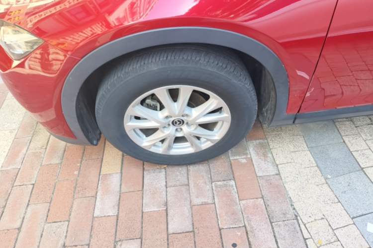 Used Mazda CX-4 2018 2.0L Automatic Two-Wheel Drive Blue Sky Dynamic Version China V Standard Left Front Wheel Hub