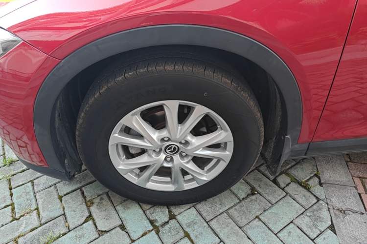 Used Mazda CX-4 2018 2.0L Automatic Two-Wheel Drive Blue Sky Dynamic Version China V Standard Left Front Wheel Hub
