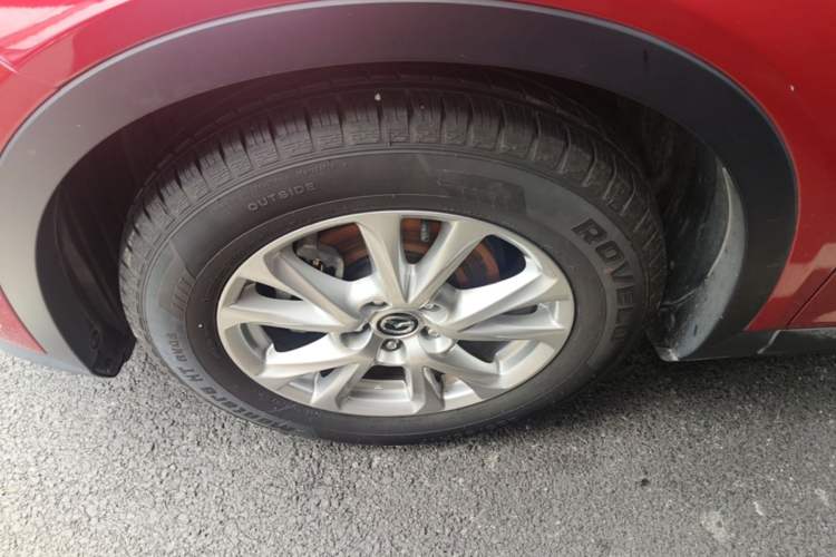 Used Mazda CX-4 2018 2.0L Automatic Two-Wheel Drive Blue Sky Dynamic Version China V Standard Left Front Wheel Hub