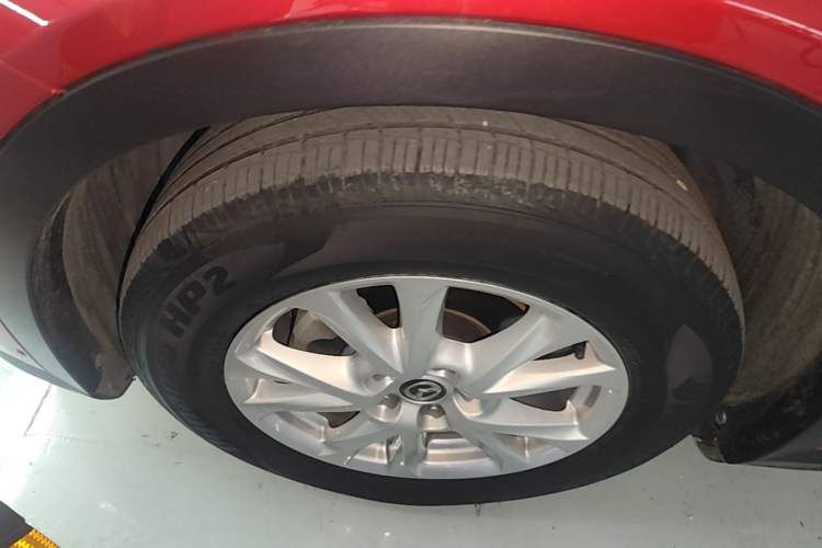 Used Mazda CX-4 2018 2.0L Automatic Two-Wheel Drive Blue Sky Dynamic Version China V Standard Left Front Wheel Hub