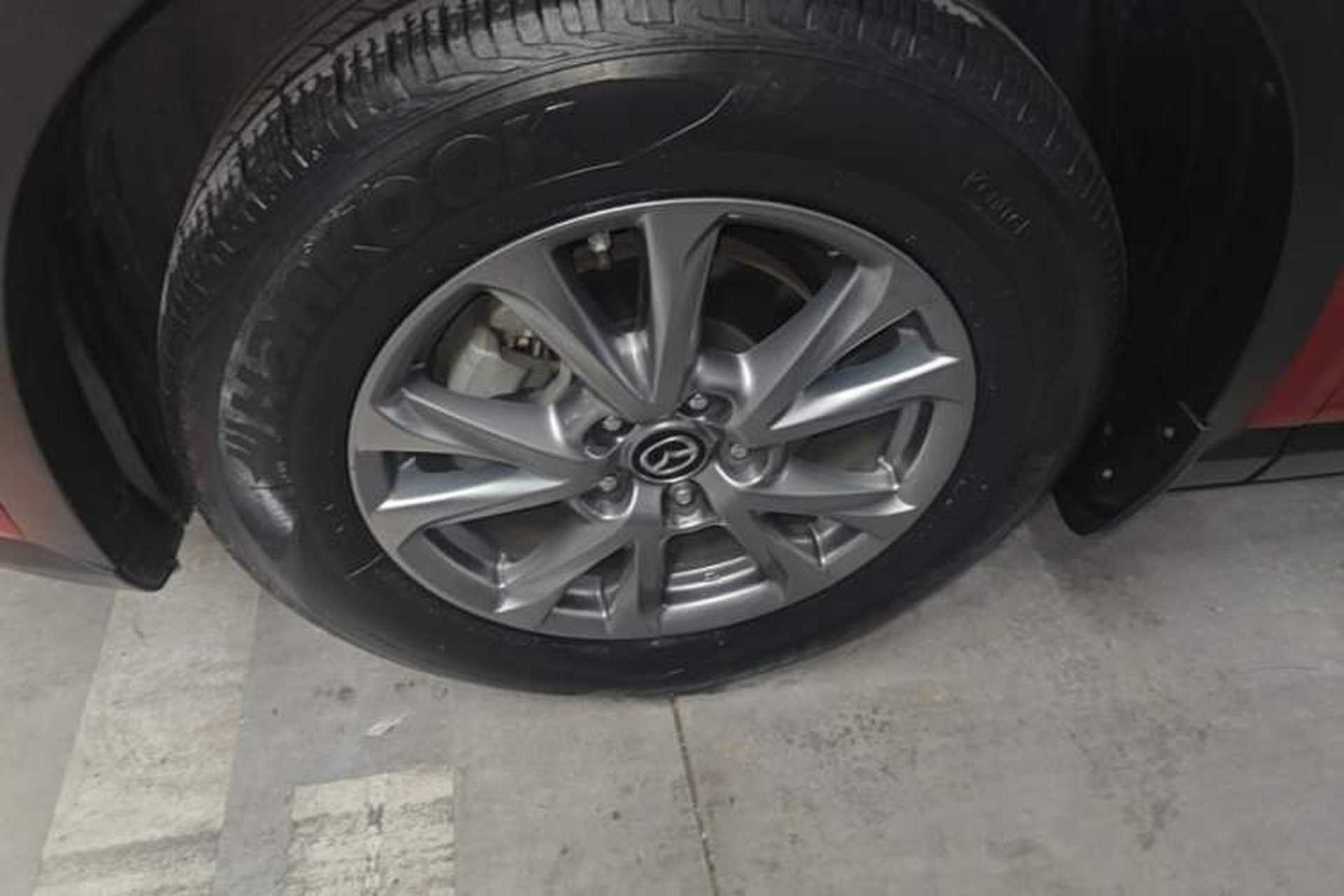 Used Mazda CX-4 2018 2.0L Automatic Two-Wheel Drive Blue Sky Premium Upgrade Version China VI Standard Left Front Wheel Hub