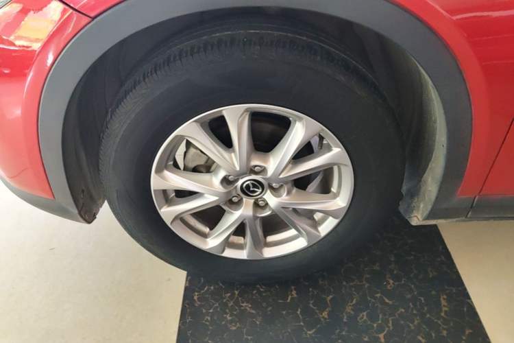 Used Mazda CX-4 2018 2.0L Automatic Two-Wheel Drive Blue Sky Dynamic Version China VI Standard Left Front Wheel Hub