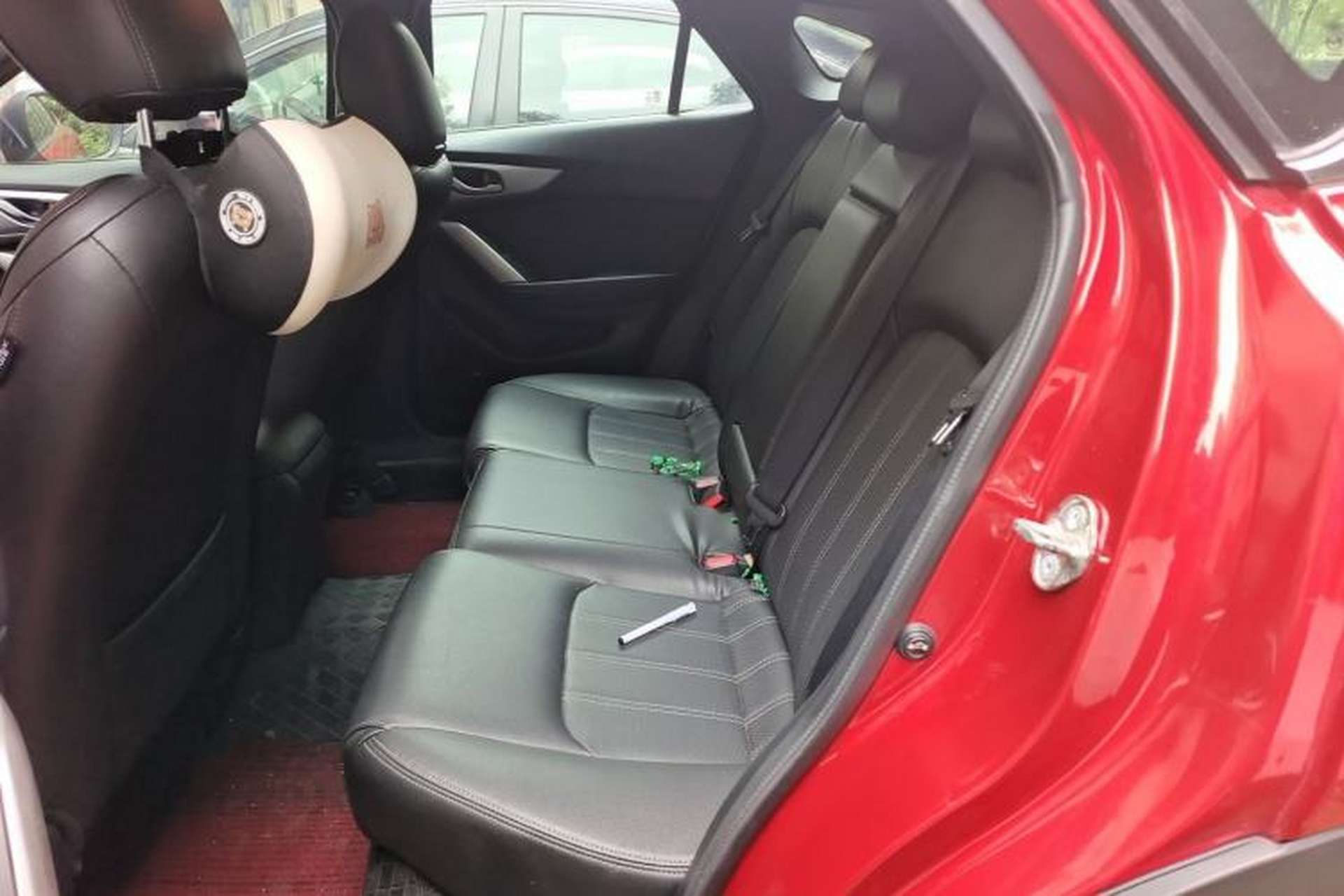 Used Mazda CX-4 2018 2.0L Automatic Two-Wheel Drive Blue Sky Dynamic Version China V Standard Left Rear Seat