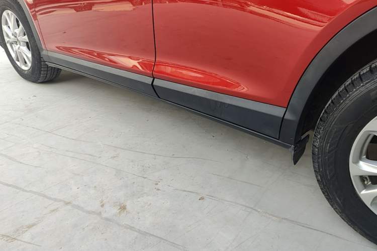 Used Mazda CX-4 2018 2.0L Automatic 2WD Blue Sky Exploration Edition China VI Standard Left Side Sill