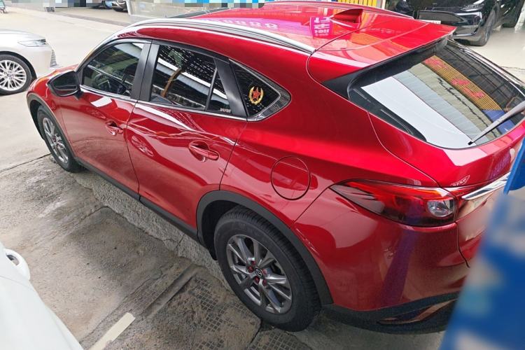 Used Mazda CX-4 2018 2.0L Automatic Two-Wheel Drive Blue Sky Premium Upgrade Version China VI Standard Left Side
