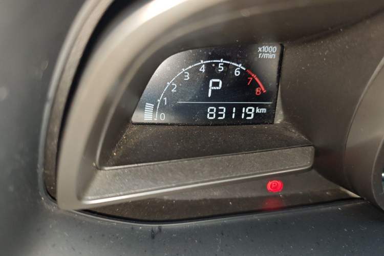 Used Mazda CX-4 2018 2.0L Automatic Two-Wheel Drive Blue Sky Dynamic Version China V Standard Odometer Close Up