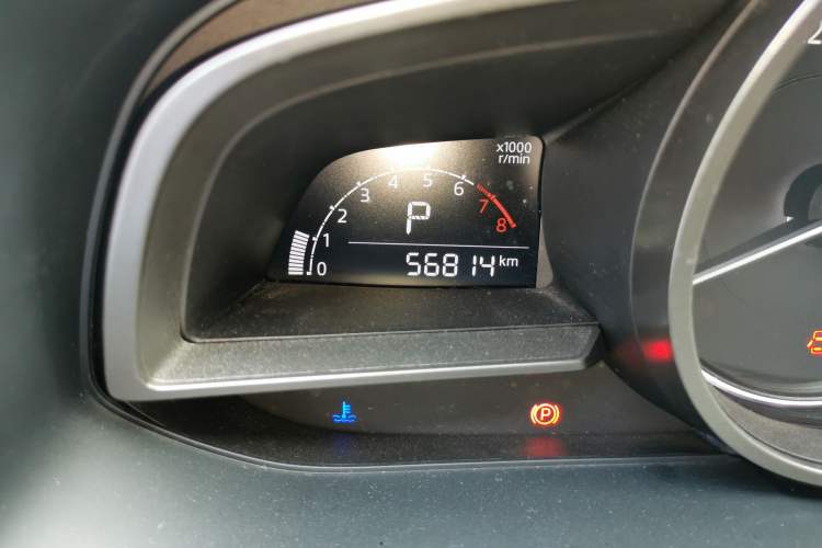 Used Mazda CX-4 2018 2.0L Automatic Two-Wheel Drive Blue Sky Luxury Edition Odometer Close Up