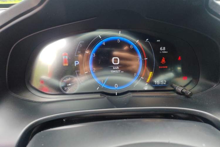 Used Mazda CX-4 2018 2.0L Automatic Two-Wheel Drive Blue Sky Dynamic Version China V Standard Odometer Close Up