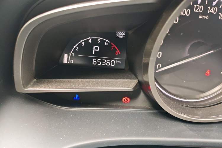 Used Mazda CX-4 2018 2.0L Automatic Two-Wheel Drive Blue Sky Luxury Edition Odometer Close Up