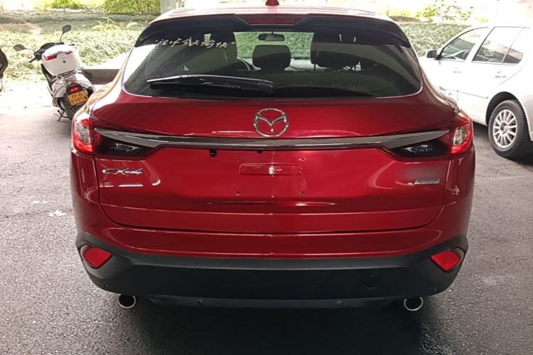 Used Mazda CX-4 2018 2.0L Automatic Two-Wheel Drive Blue Sky Premium Upgrade Version China VI Standard Rear