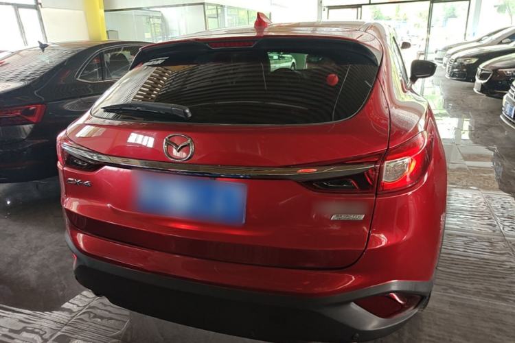 Used Mazda CX-4 2018 2.0L Automatic Two-Wheel Drive Blue Sky Dynamic Version China V Standard Rear