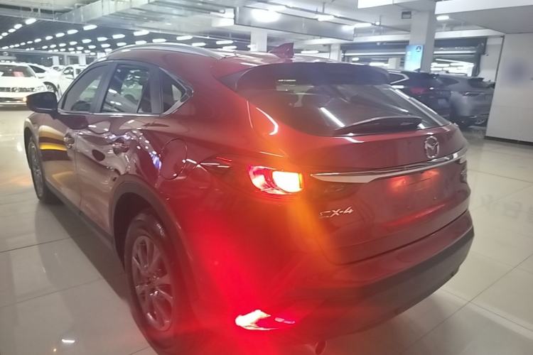 Used Mazda CX-4 2018 2.0L Automatic Two-Wheel Drive Blue Sky Premium Upgrade Version China VI Standard Rear Left 45 Deg