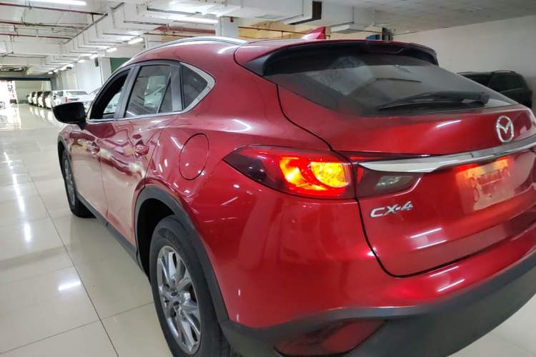 Used Mazda CX-4 2018 2.0L Automatic Two-Wheel Drive Blue Sky Premium Upgrade Version China V Standard Rear Left 45 Deg