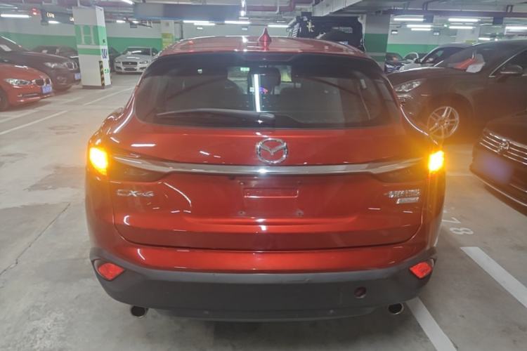 Used Mazda CX-4 2018 2.0L Automatic Two-Wheel Drive Blue Sky Dynamic Version China V Standard Rear