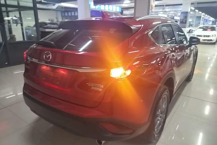 Used Mazda CX-4 2018 2.0L Automatic Two-Wheel Drive Blue Sky Premium Upgrade Version China VI Standard Rear Right 45 Deg