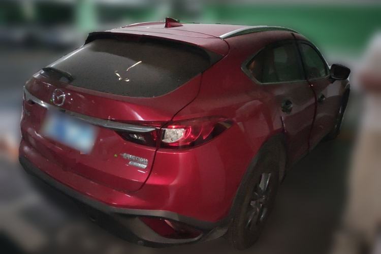 Used Mazda CX-4 2018 2.0L Automatic Two-Wheel Drive Blue Sky Premium Upgrade Version China V Standard Rear Right 45 Deg