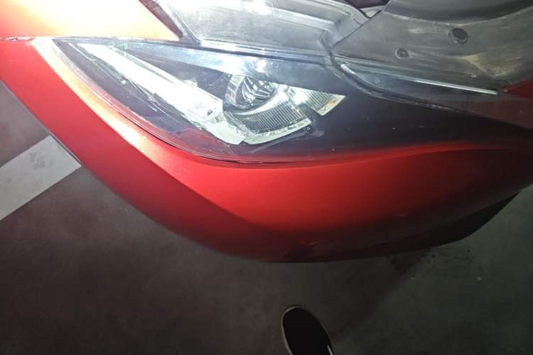 Used Mazda CX-4 2018 2.0L Automatic Two-Wheel Drive Blue Sky Exploration Version China V Standard Right Front Headlight
