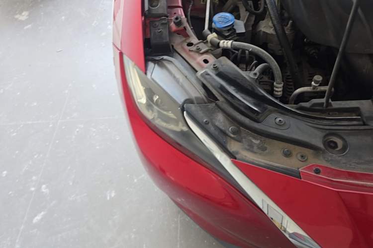 Used Mazda CX-4 2018 2.0L Automatic Two-Wheel Drive Blue Sky Exploration Version China V Standard Right Front Headlight