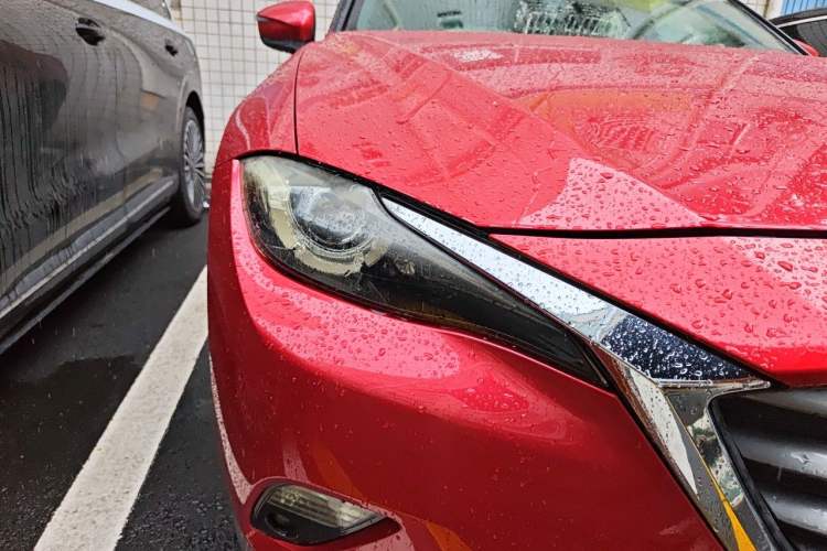 Used Mazda CX-4 2018 2.0L Automatic Two-Wheel Drive Blue Sky Leading Edition China V Standard Right Front Headlight