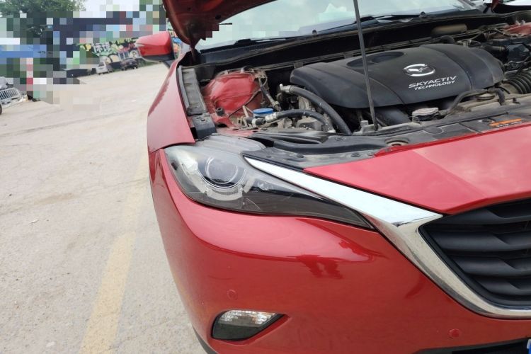 Used Mazda CX-4 2018 2.0L Automatic Two-Wheel Drive Blue Sky Exploration Version China V Standard Right Front Headlight