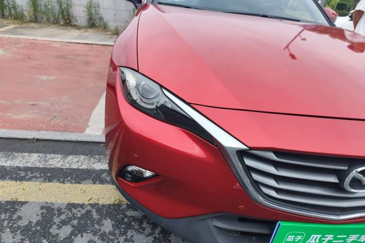 Used Mazda CX-4 2018 2.0L Automatic Two-Wheel Drive Blue Sky Premium Upgrade Version China V Standard Right Front Headlight
