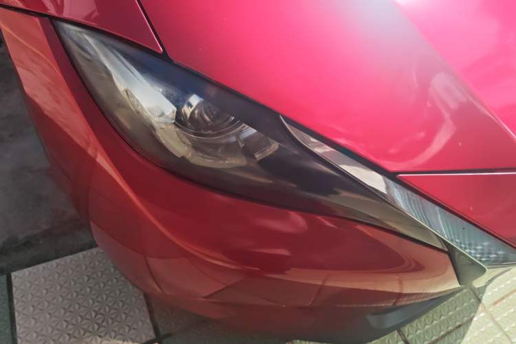Used Mazda CX-4 2018 2.0L Automatic Two-Wheel Drive Blue Sky Dynamic Version China V Standard Right Front Headlight
